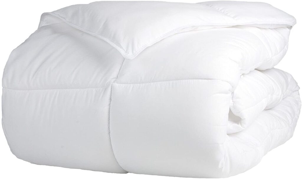 SUPERIOR Down Alternative Comforter 