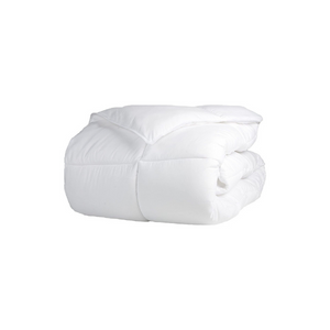 <a href="https://www.amazon.com/Superior-Alternative-Comforter-Insert-Hypoallergenic/dp/B005TOW00U?tag=tenstuf-20">SUPERIOR Solid Comforter</a>